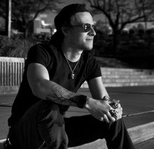 画像をギャラリービューアに読み込む, kings of alchemy cool guy devil skull pendant silver chain wearing ray bans