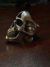 画像をギャラリービューアに読み込む, Echo of Bran the Blessed's Skull Ring | Welsh Mythology