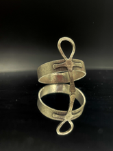 Load image into Gallery viewer, Anubis&#39; Ankh of Life - Egyptian Mythology Ring
