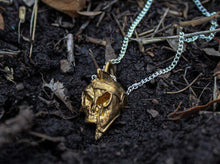 Load image into Gallery viewer, Leonidas Skull Pendant Kings of Alchemy