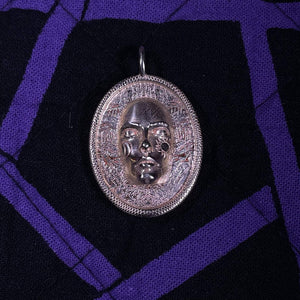 Pendant of the Sky King Kings of Alchemy
